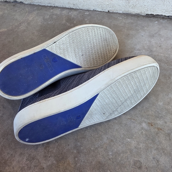 ROTHY'S The Chelsea Boot Women's
 Size: 7
 Casual High Top Sneaker Gray - Picture 8 of 10